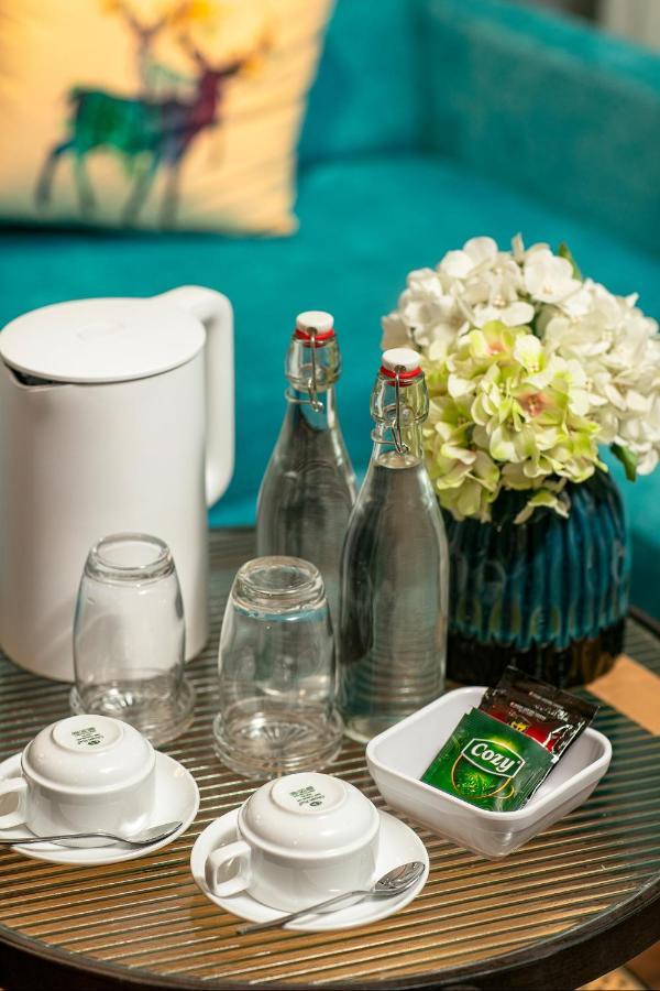 Media Central Hotel & Spa Hanoi Esterno foto