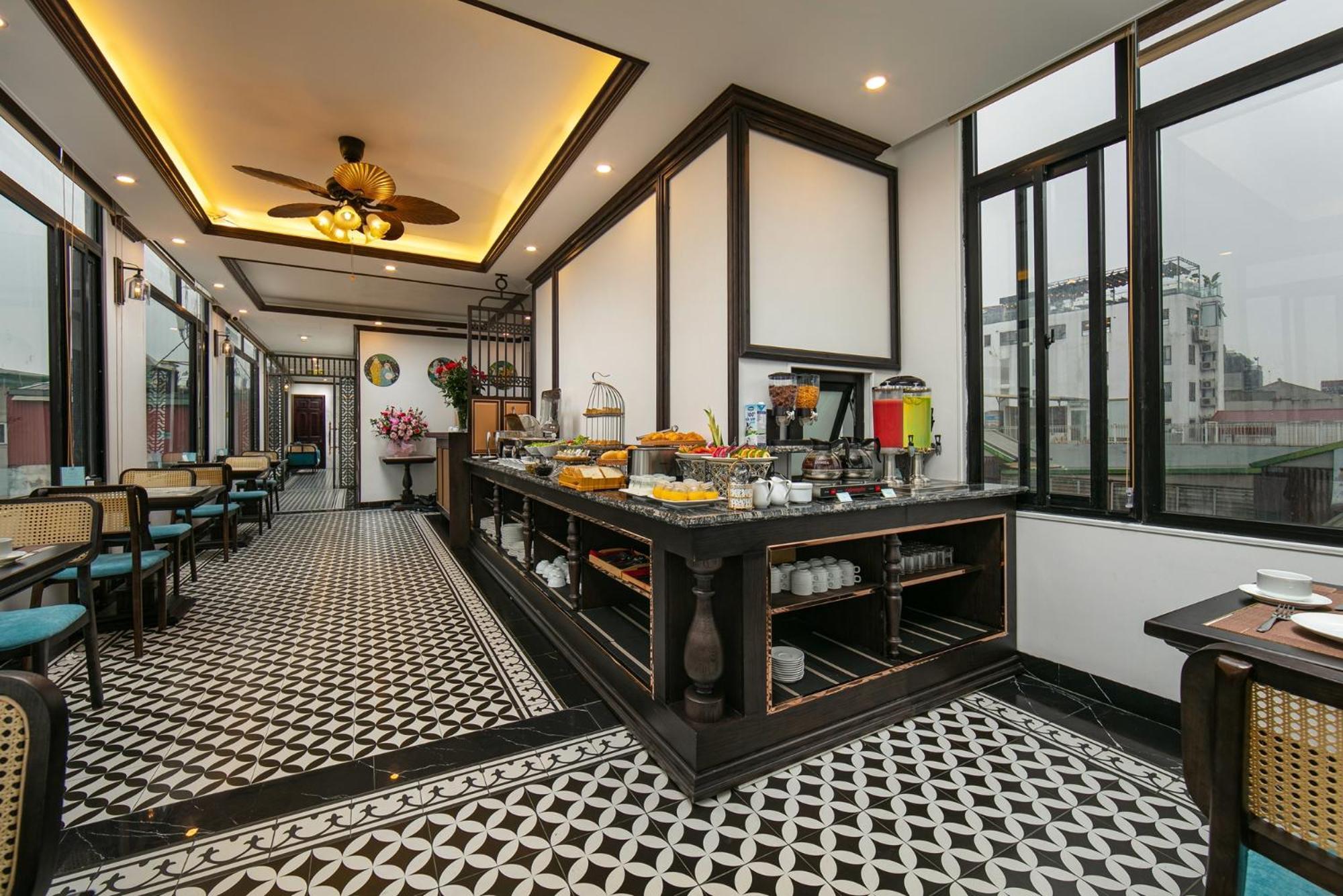 Media Central Hotel & Spa Hanoi Esterno foto
